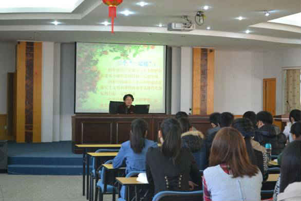 学院举办第十七期党校培训班培训工作圆满结束