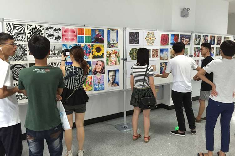 我校举办艺术设计专业作品展
