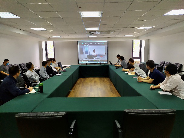 福州理工学院实验实训中心组织参加省高校学生返校复学实验室安全工作经验交流网络视频会议
