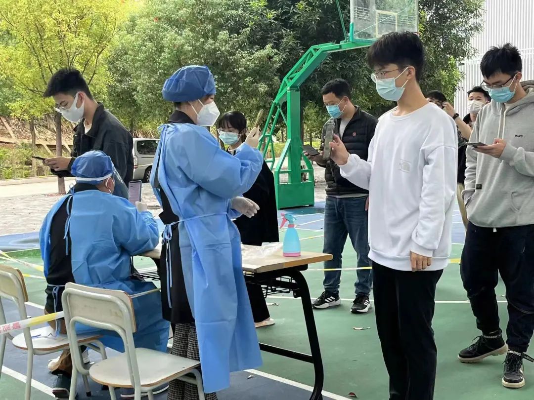 【抗疫纪实】 福州理工学院护理学院师生全员在线，同心抗“疫”