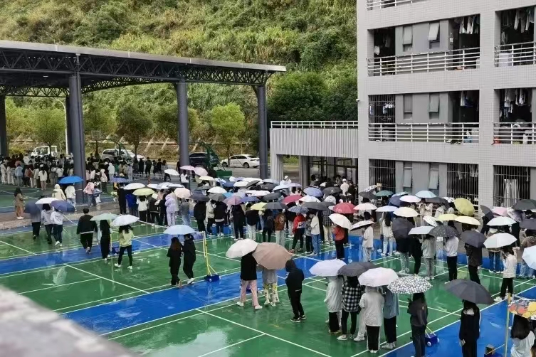 【中国教育在线】抗疫纪实 | 速度、力度、温度、精度！——福州理工学院用爱与坚守筑牢校园防疫防线