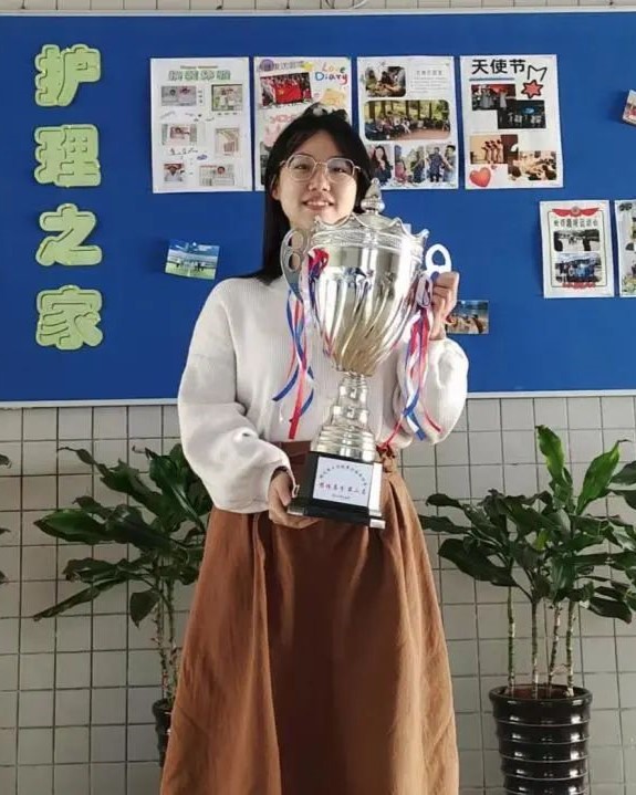 领航工程 | 邓芳：脚踏实地，勤于耕耘